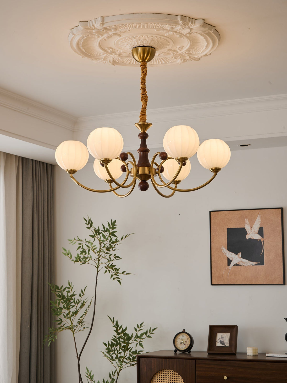 Omirara Traditionele Elegantie Vintage Houten Kroonluchter