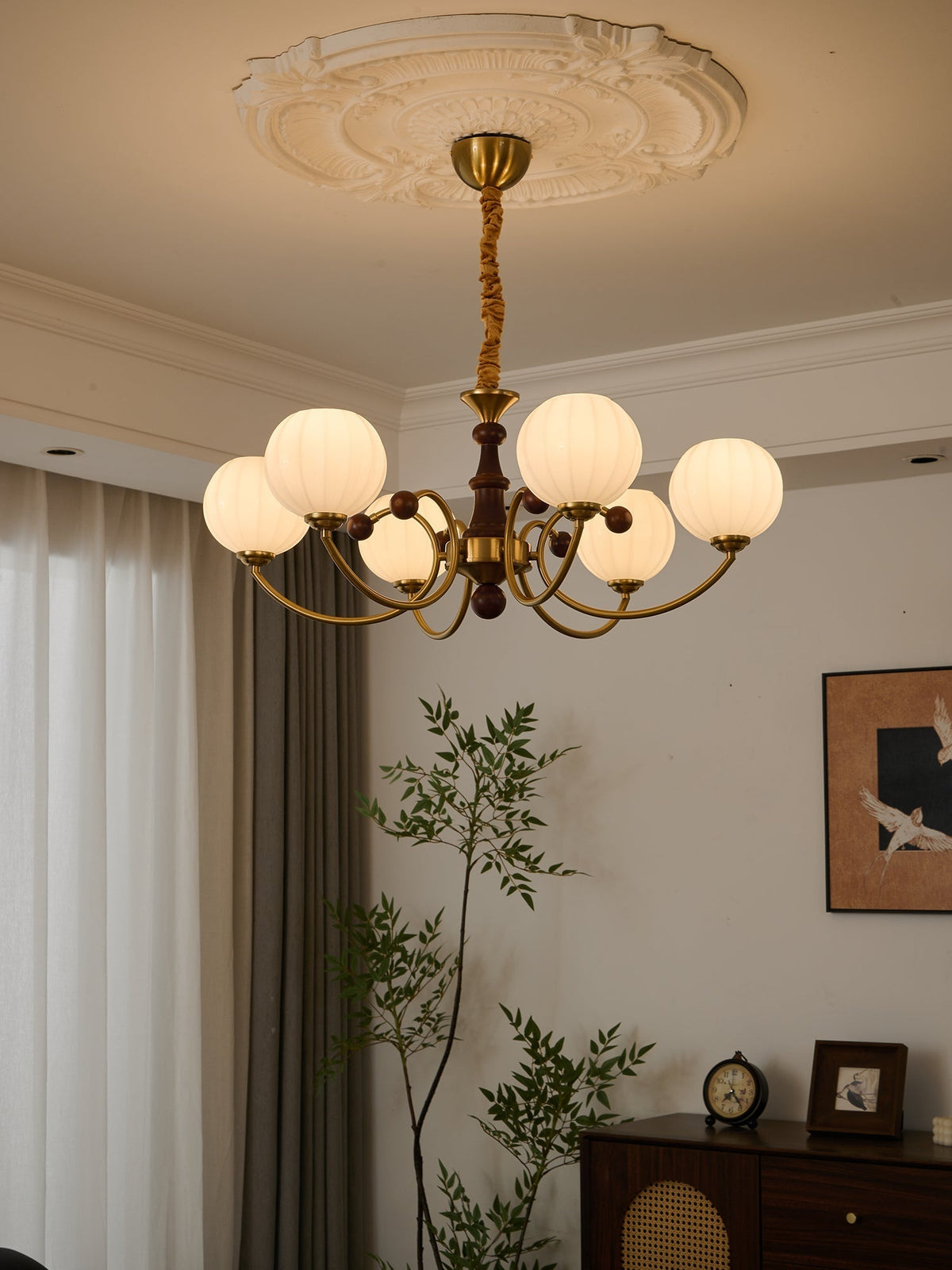 Omirara Traditionele Elegantie Vintage Houten Kroonluchter