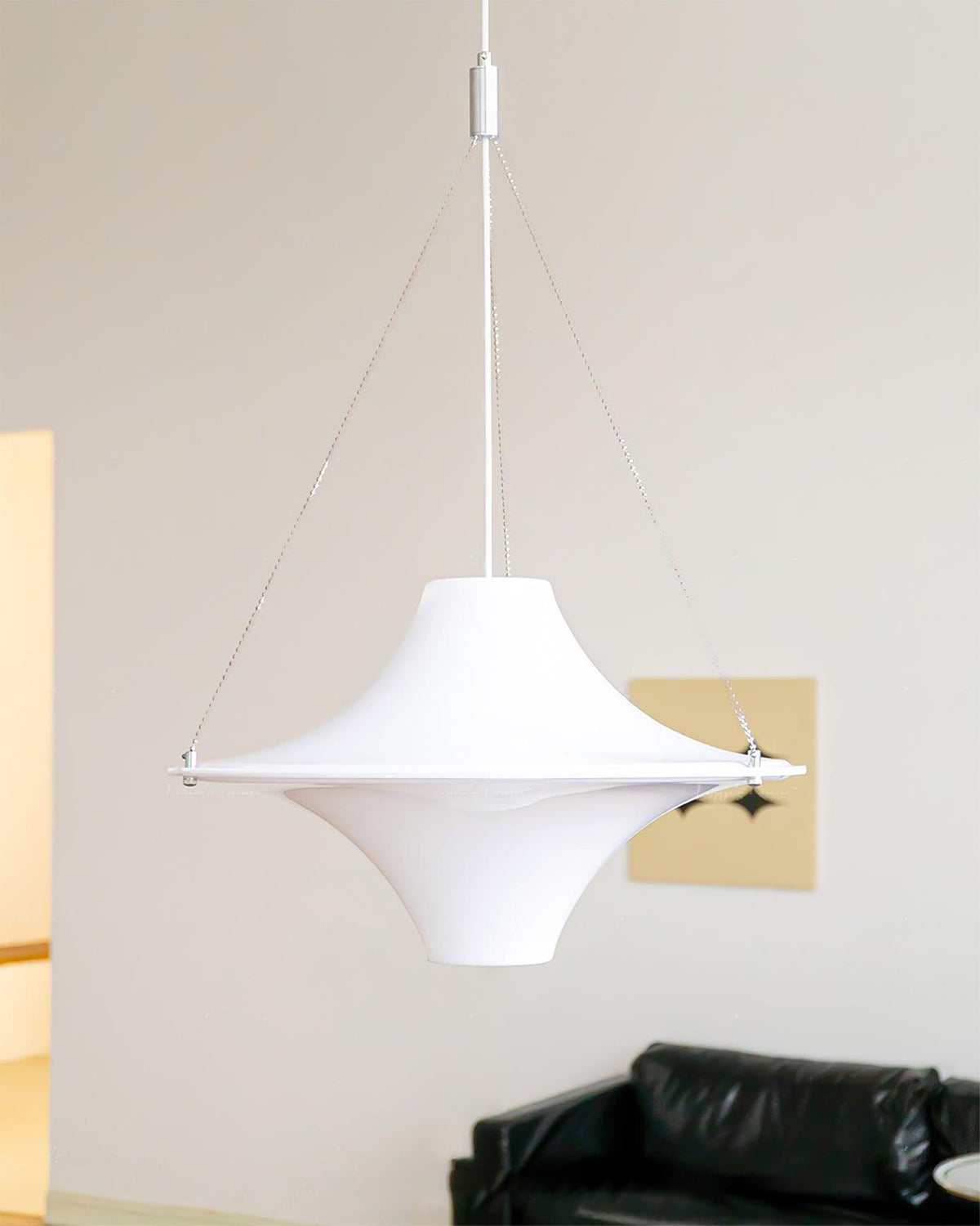 Dali hanglamp acryl UFO-vorm voor moderne woonkamer