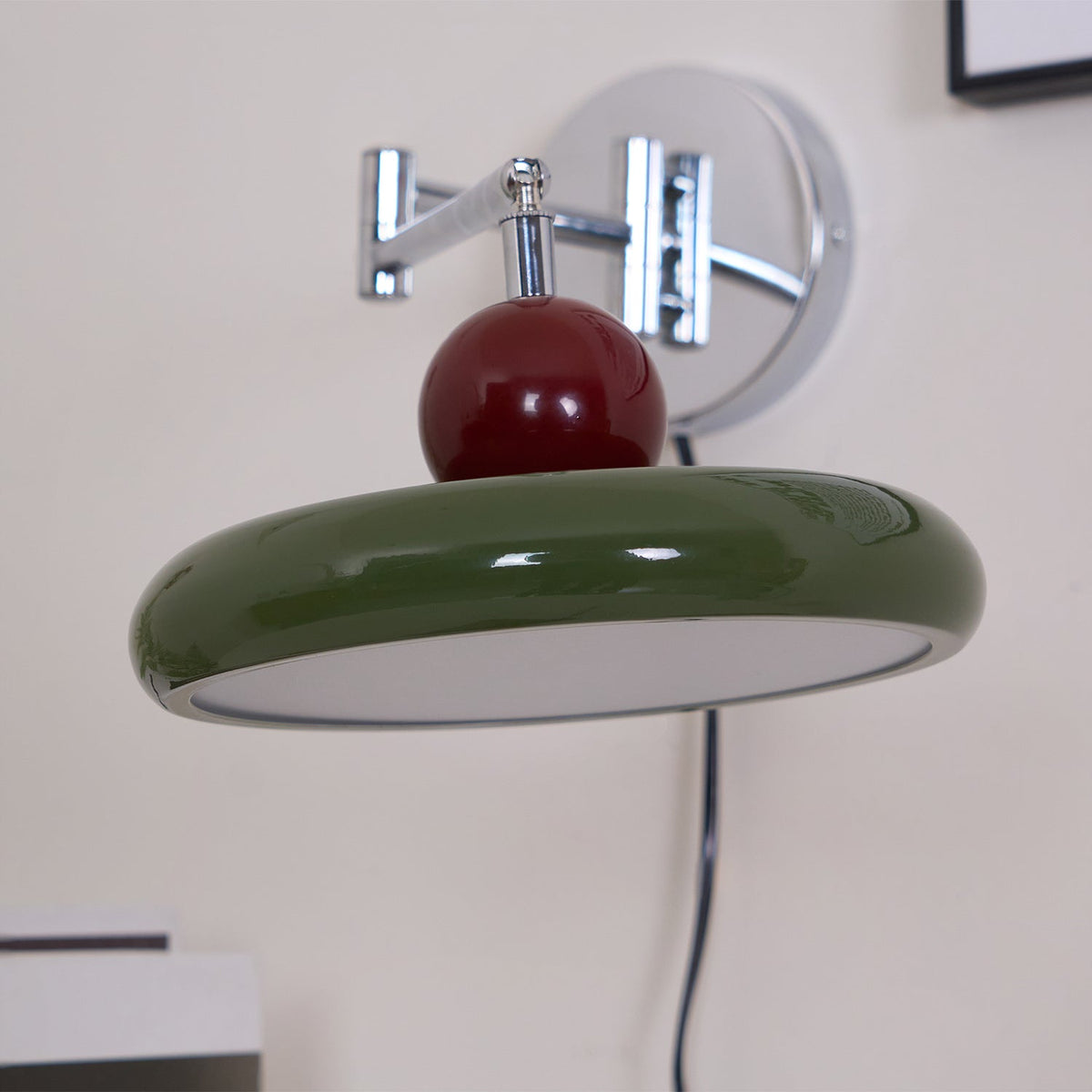 Selenina met stekker wandlamp
