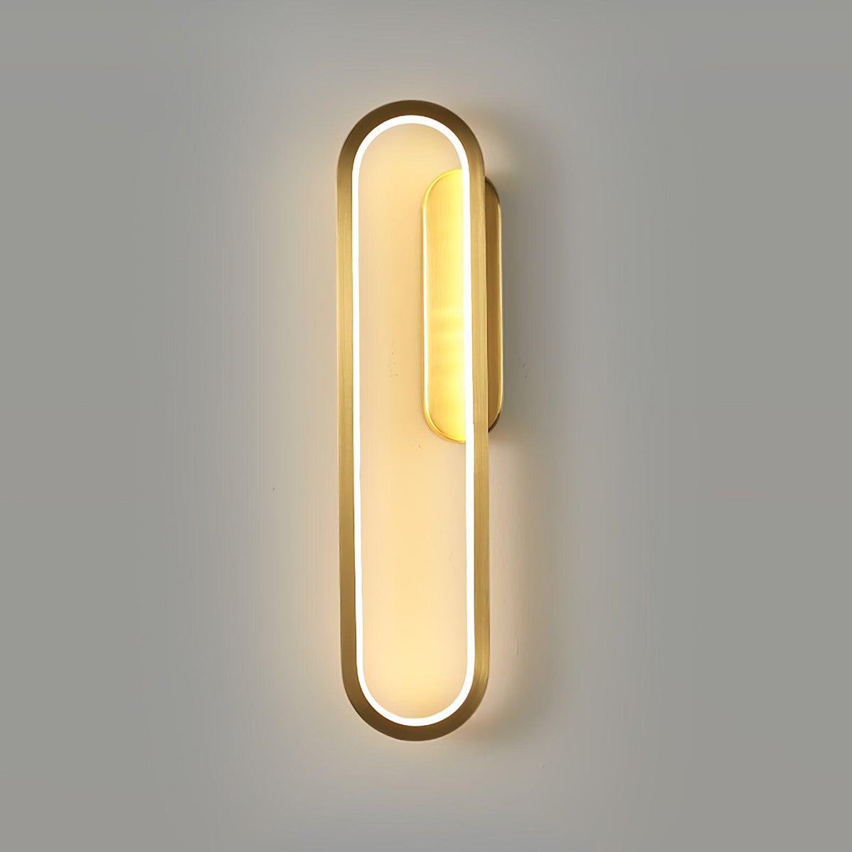 Dhu klassieke Lange Ova wandlamp van messing