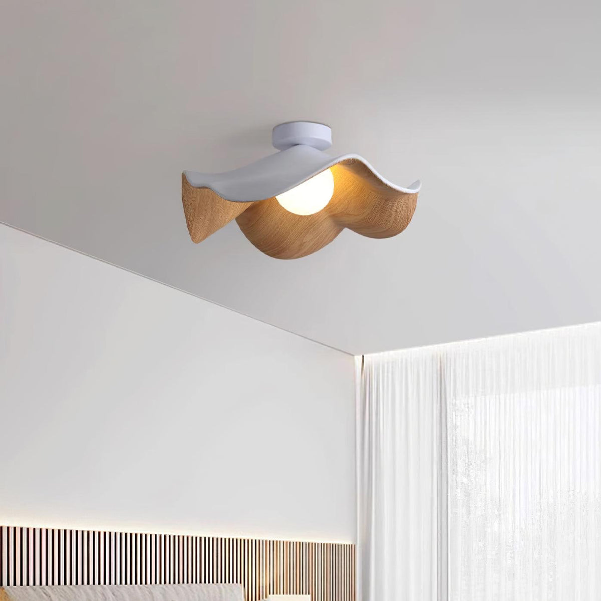 Belenor plafondlamp Lotus Leaf met witte afwerking en hout