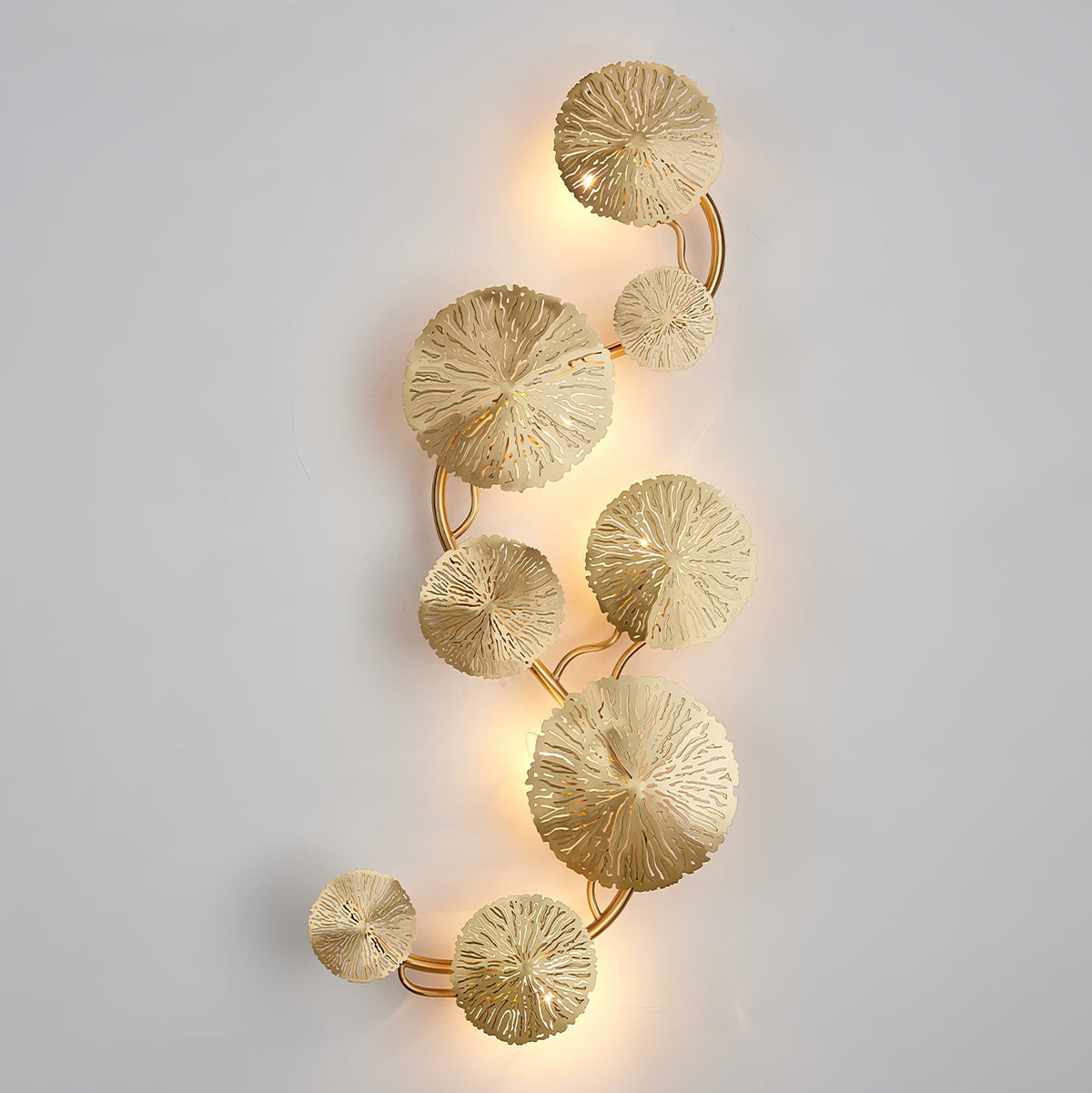 Rylso wandlamp Lotusbladeren messing