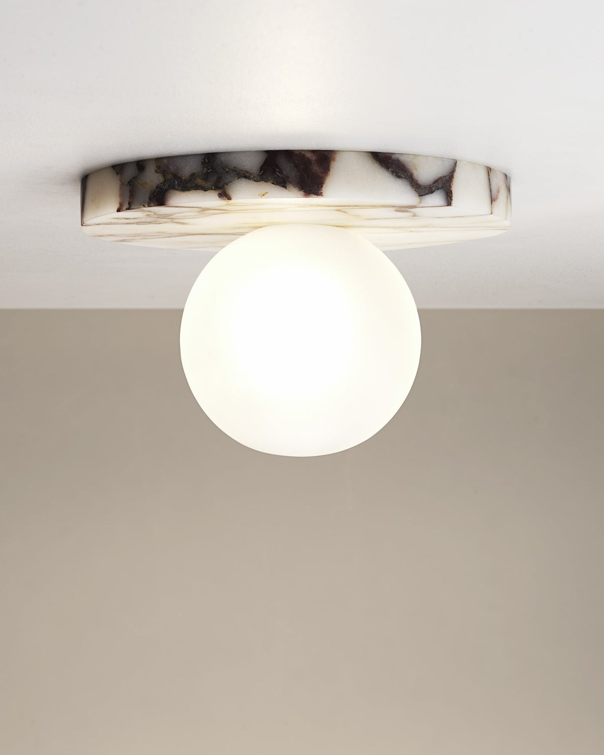Calirina wandlamp