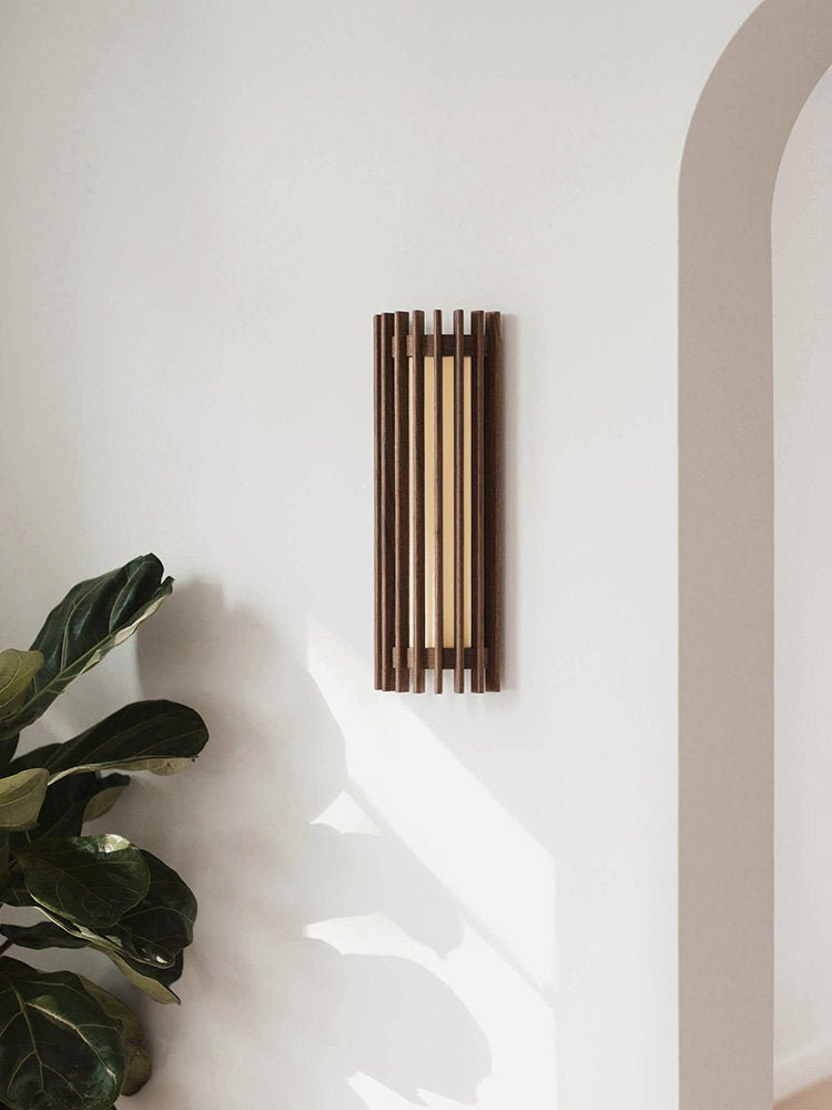 Renarenne wandlamp met verticale lamellen