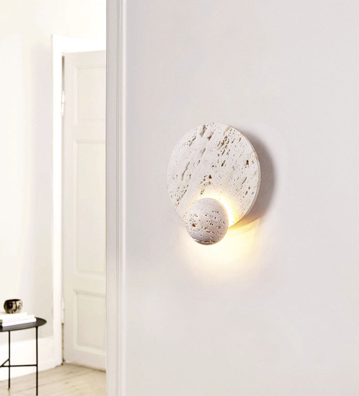 Norivaine Eclipse wandlamp met travertin