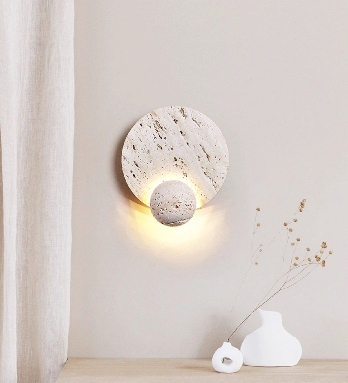 Norivaine Eclipse wandlamp met travertin