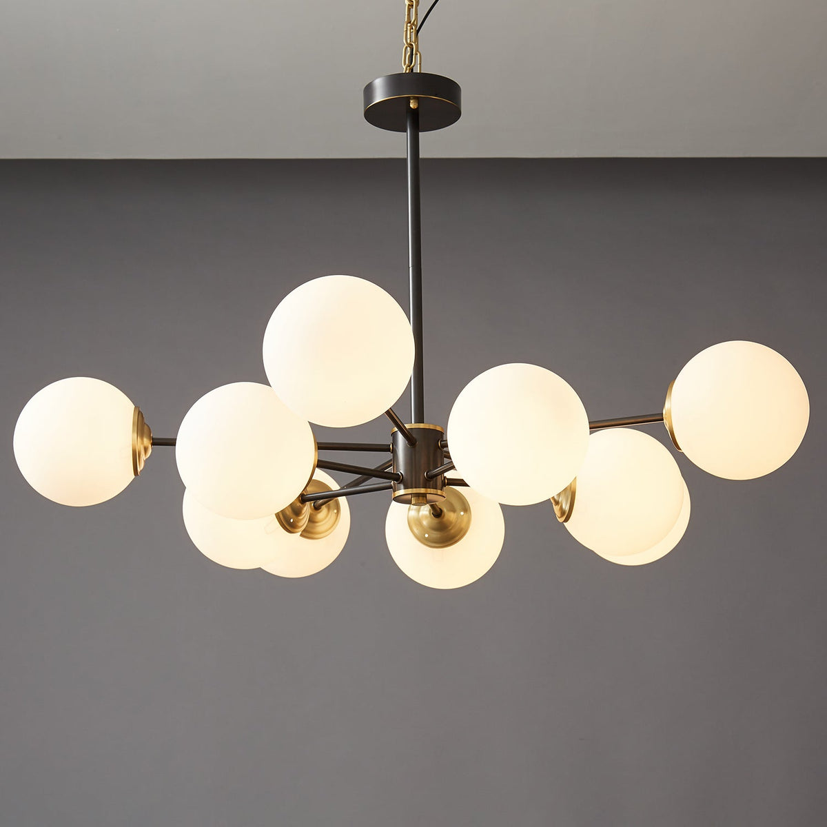 Catalos Moderne Premium Orb Kroonluchter van messing en glas
