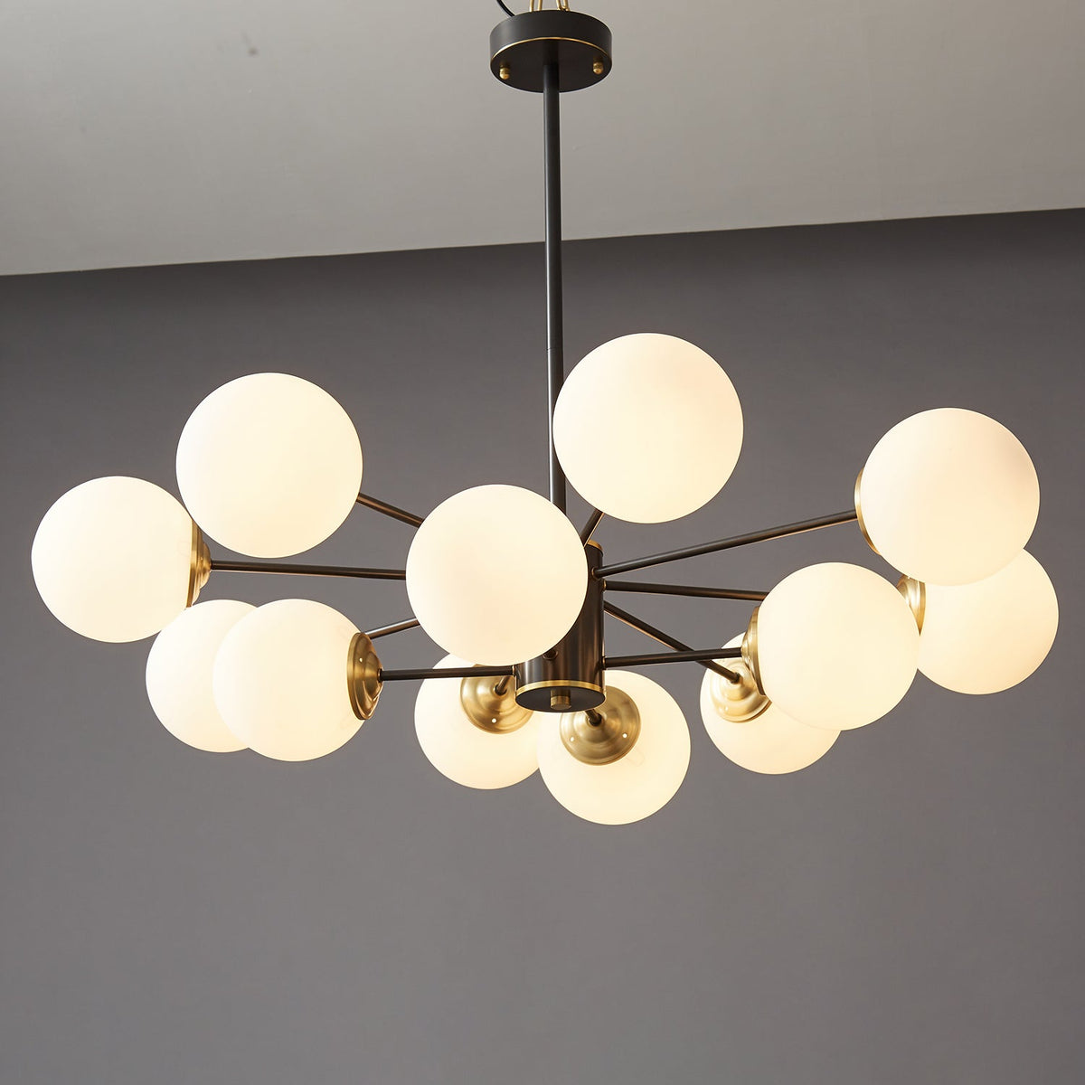 Catalos Moderne Premium Orb Kroonluchter van messing en glas