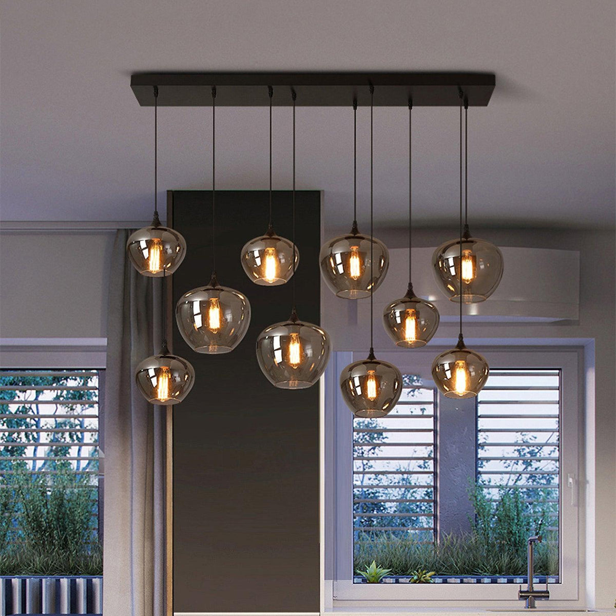 Tevely hanglamp met industriële stijl en glazen kap