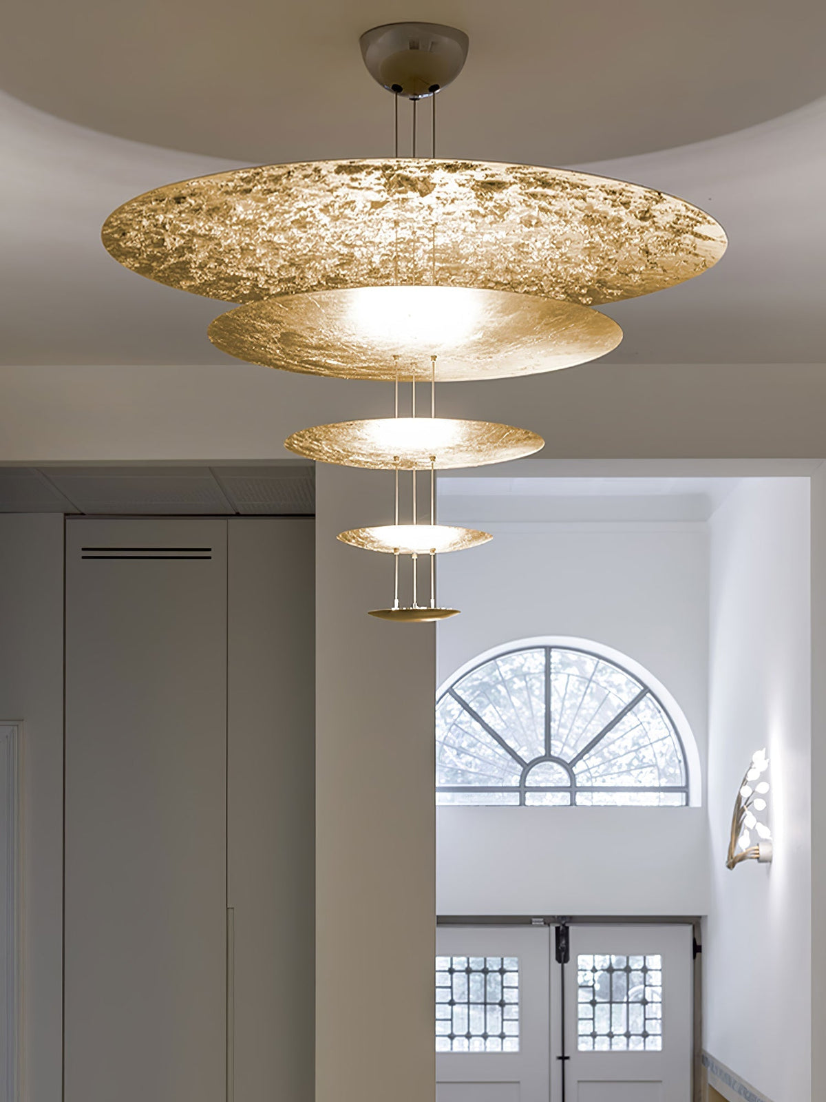 Phelion gelaagde hanglamp van goudfolie