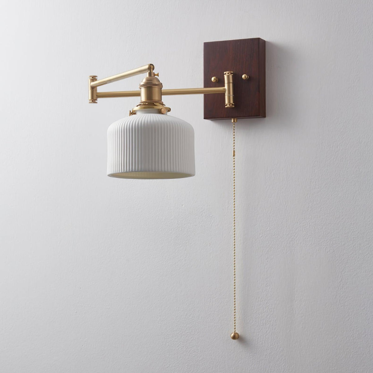 Rivuenne wandlamp