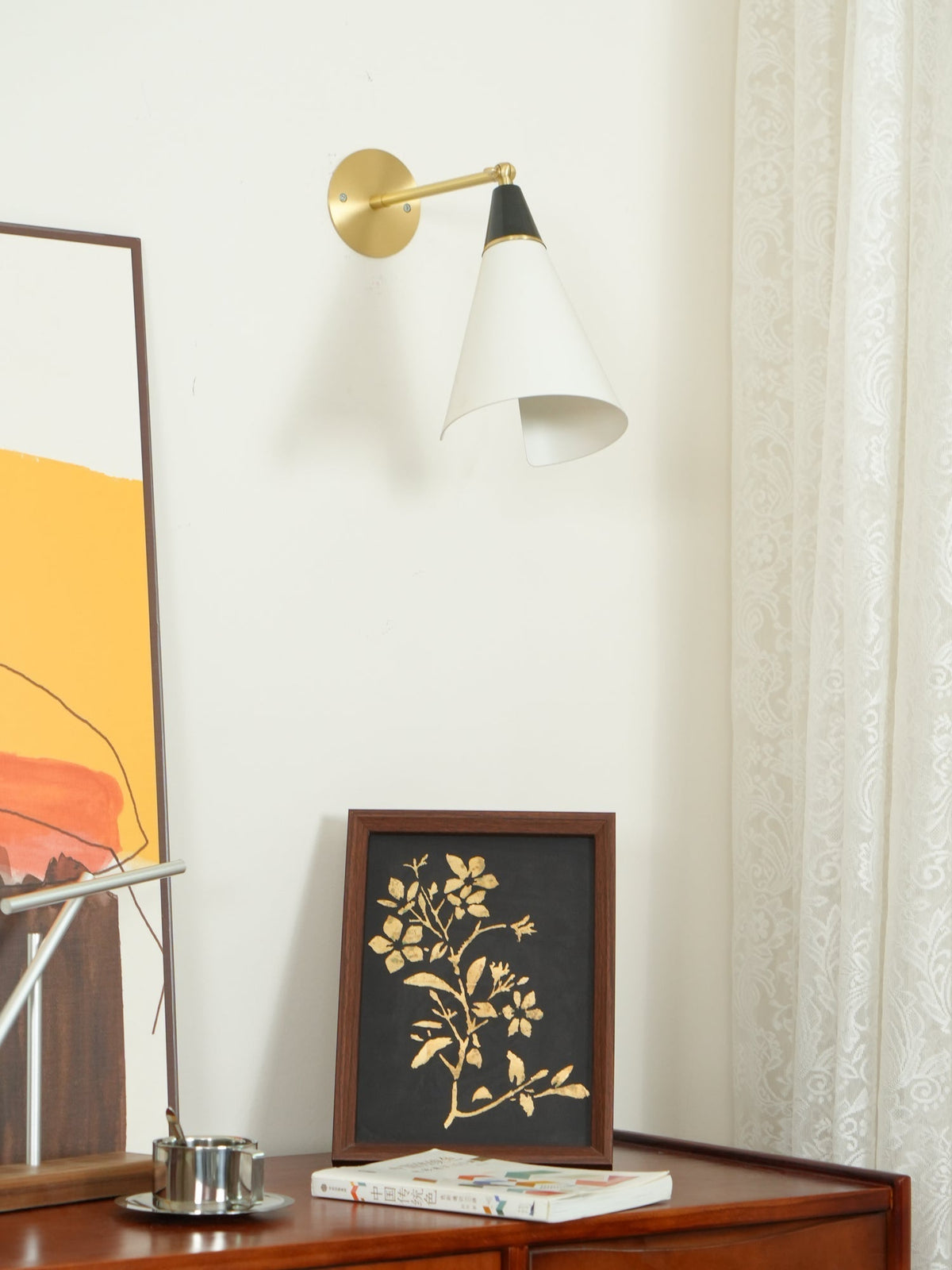 Orieiella Moderne minimalistische wandlamp van messing