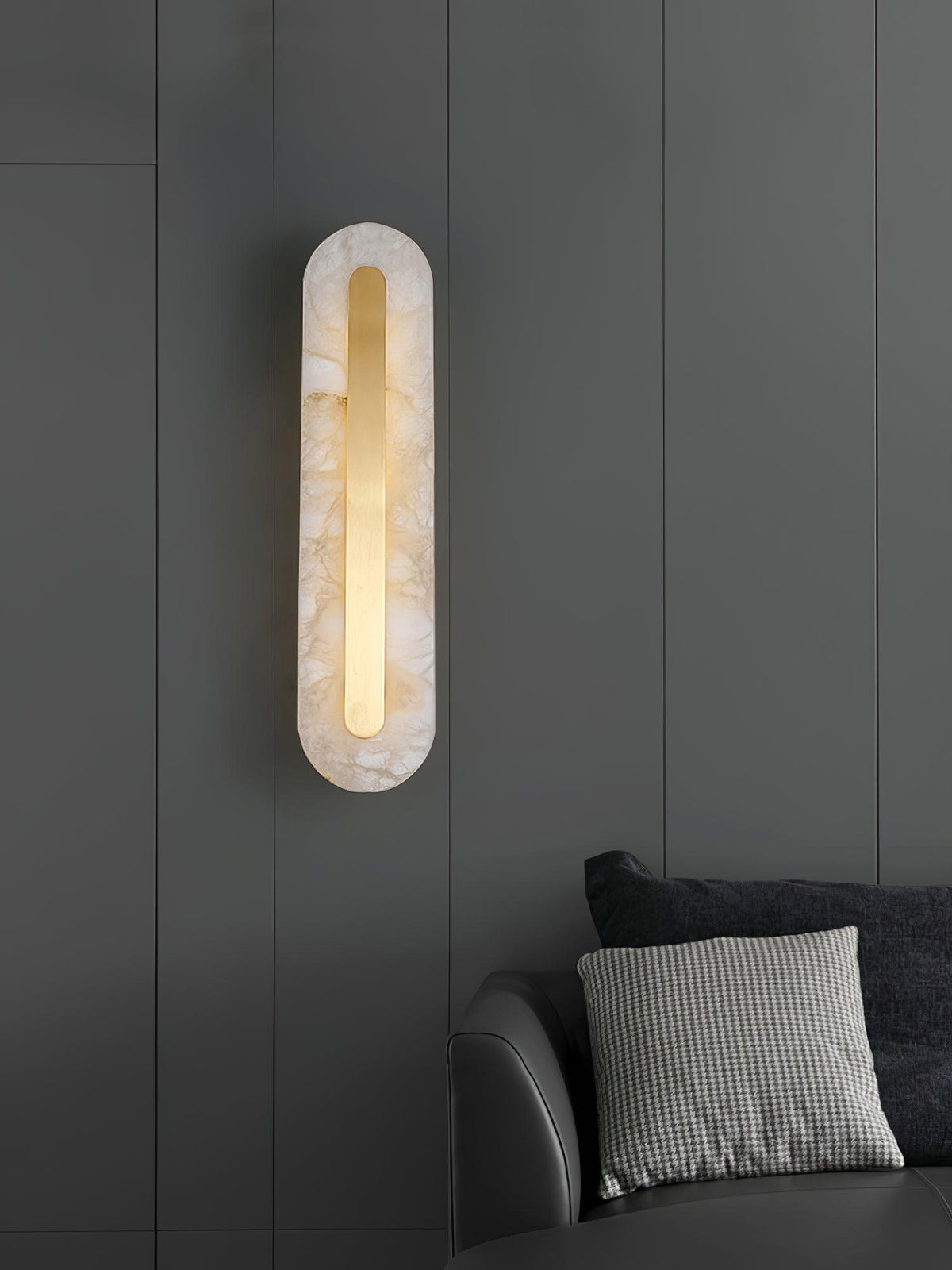 Selvia Minimalistische wandlamp van albast