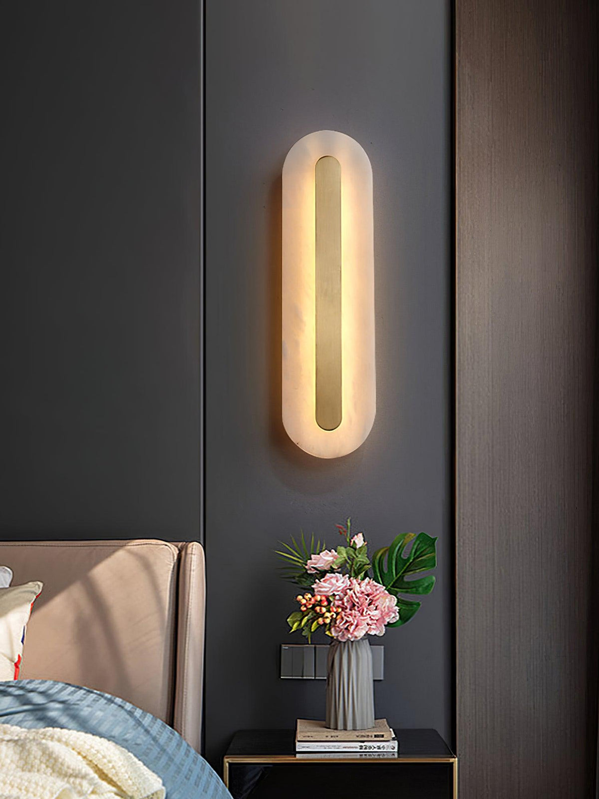 Selvia Minimalistische wandlamp van albast
