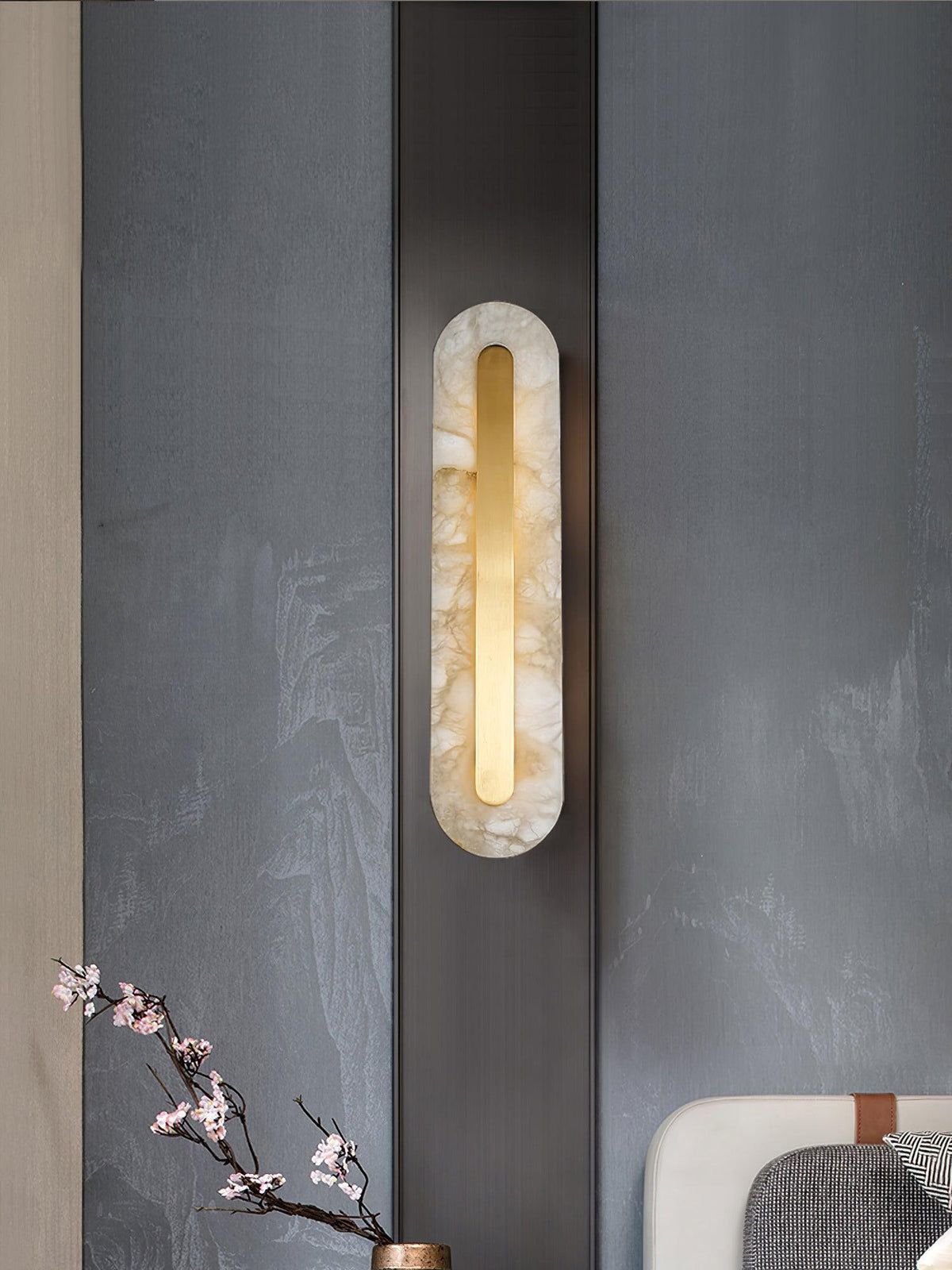 Selvia Minimalistische wandlamp van albast