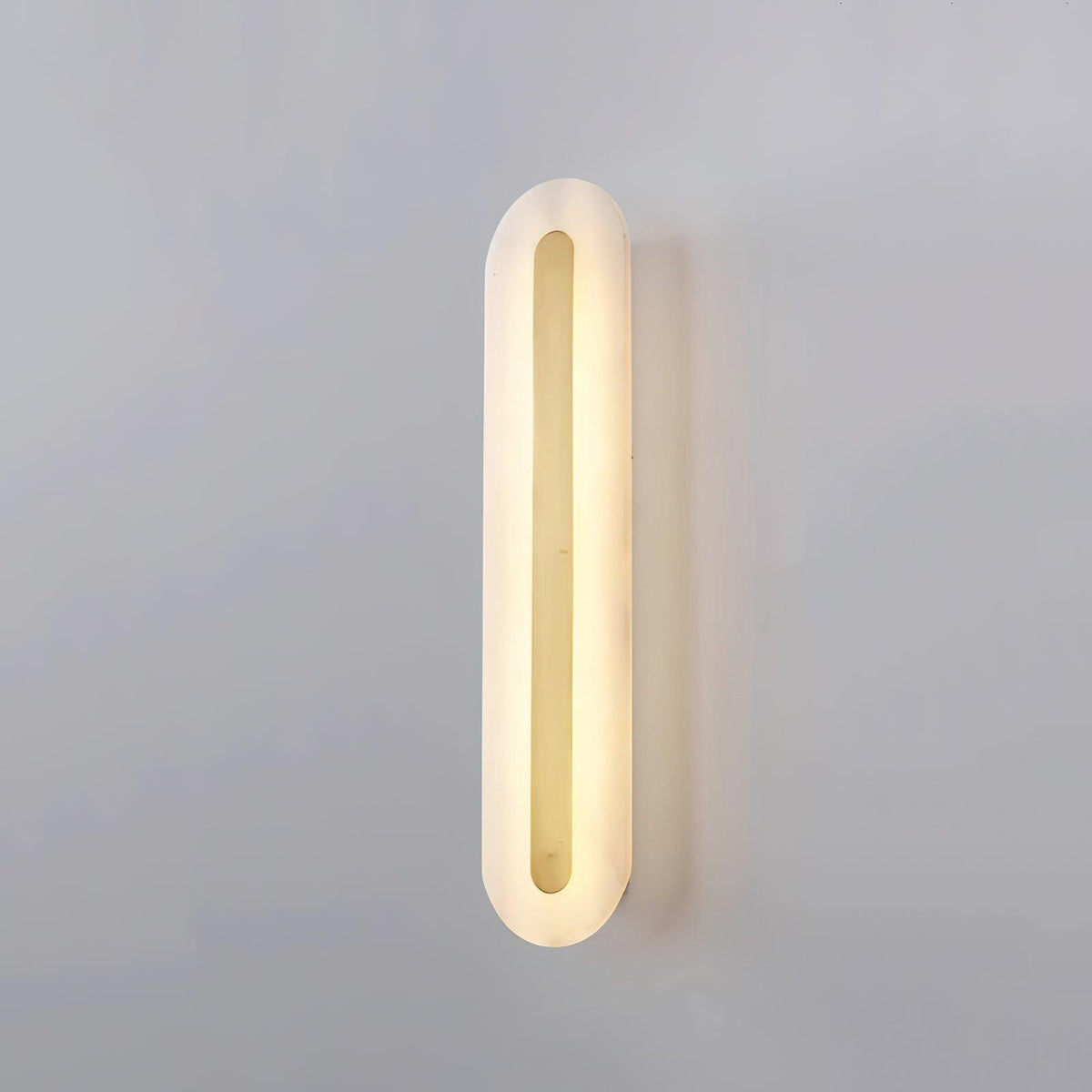 Selvia Minimalistische wandlamp van albast