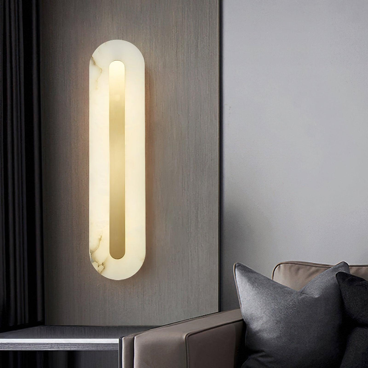 Selvia Minimalistische wandlamp van albast
