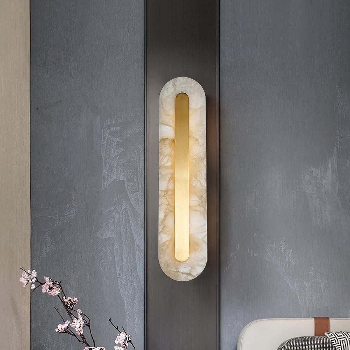 Selvia Minimalistische wandlamp van albast