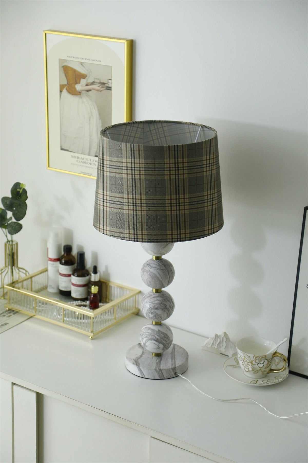 Rowan Moderne tafellamp van marmer