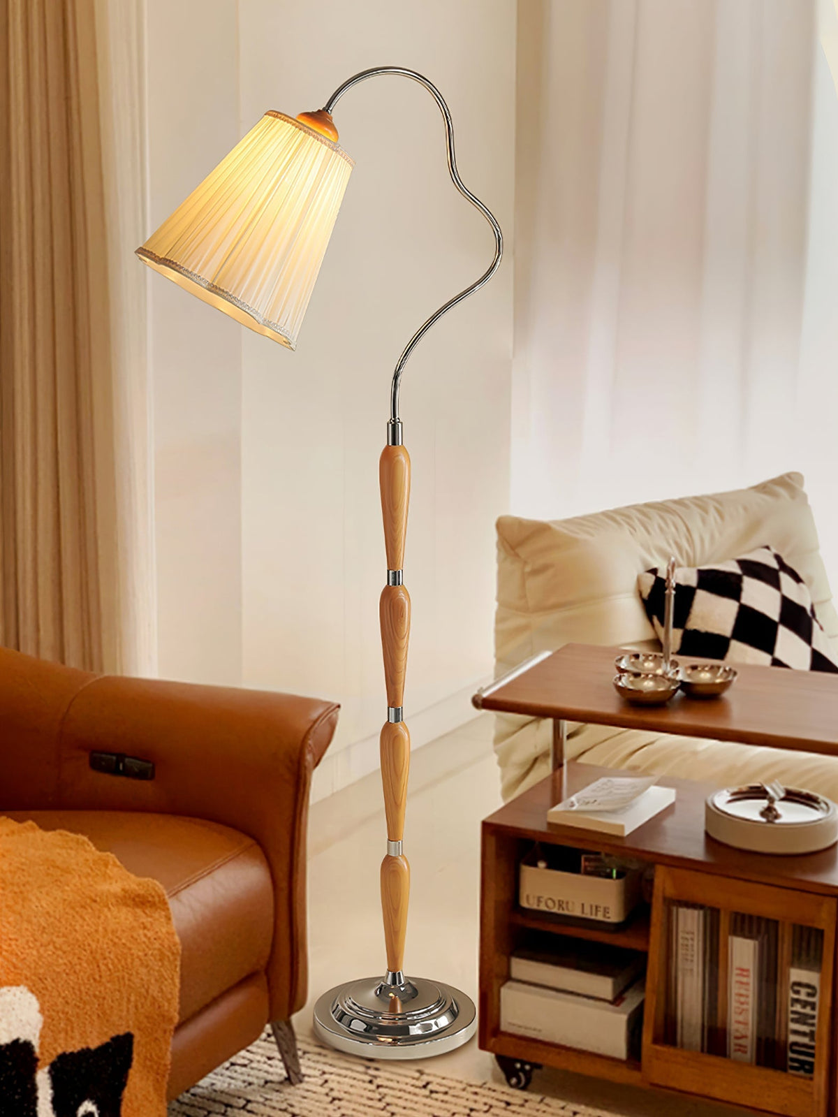 Foster Vintage Houten vloerlamp