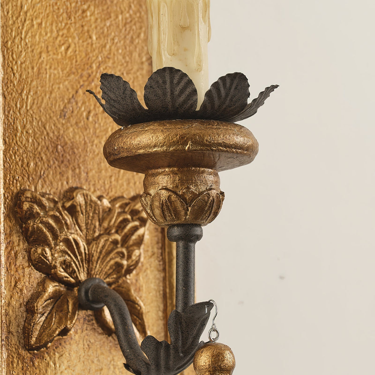 Aldearia Vintage elegantie wandlamp van massief hout