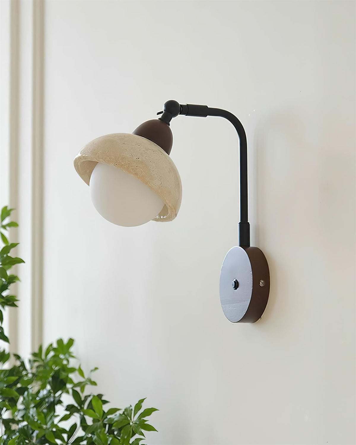 Tavalielle wandlamp travertin Wit Opalescent Bol