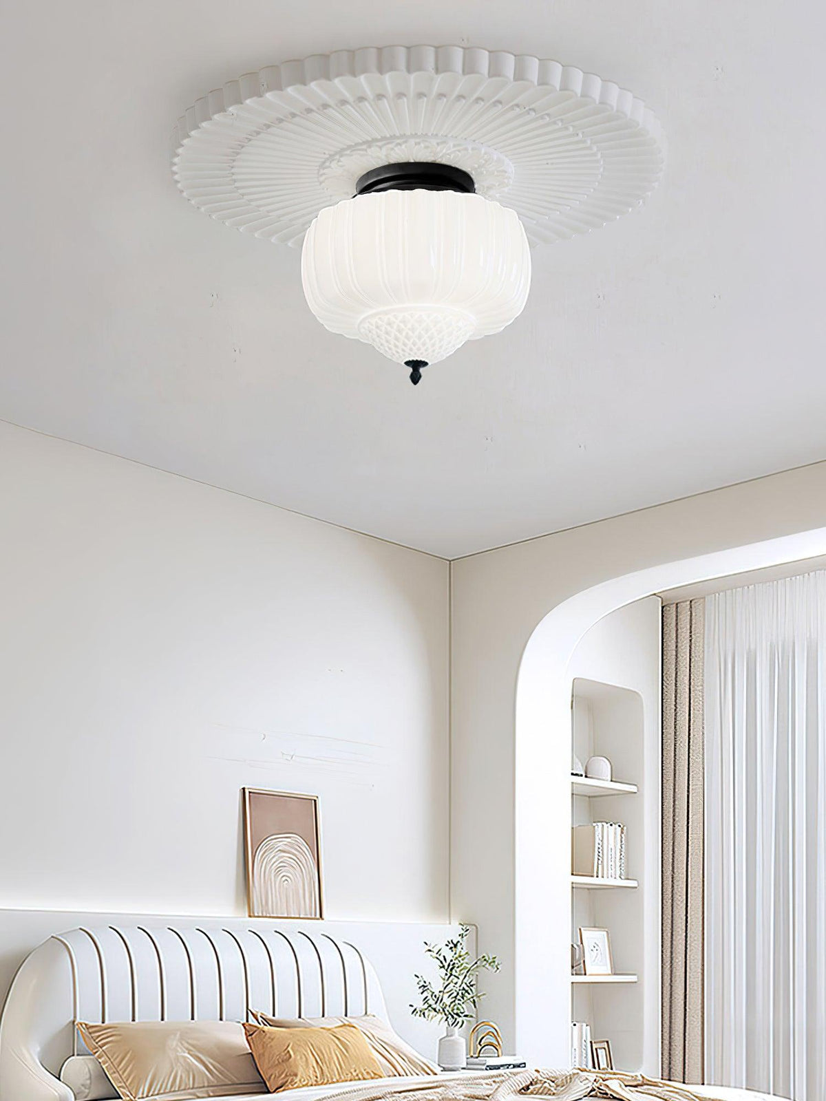 Aveny plafondlamp van glas opalglas gevlinderd koepelvorm vintage