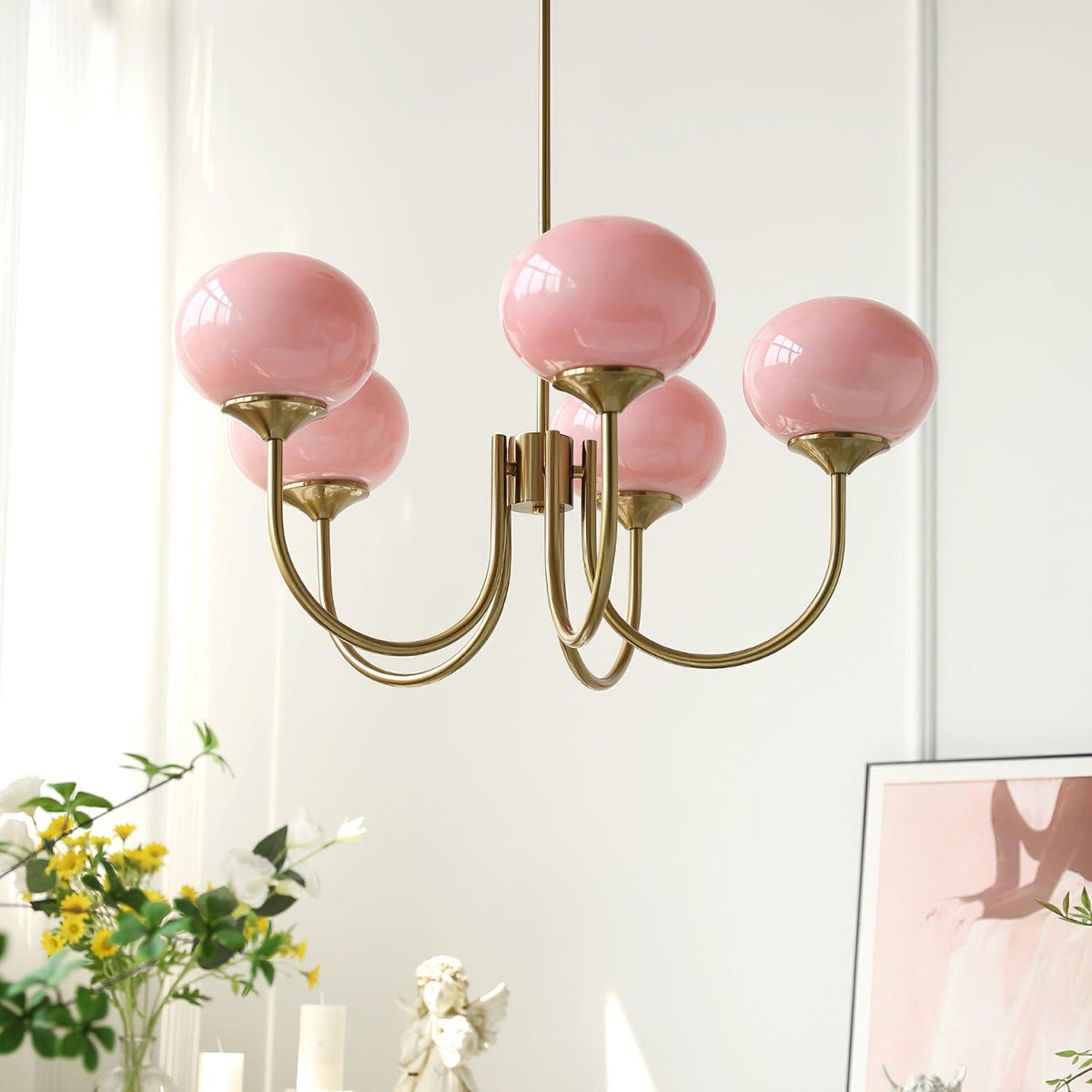 Velenian Kroonluchter met Roze Glazen Bolletjes Goud