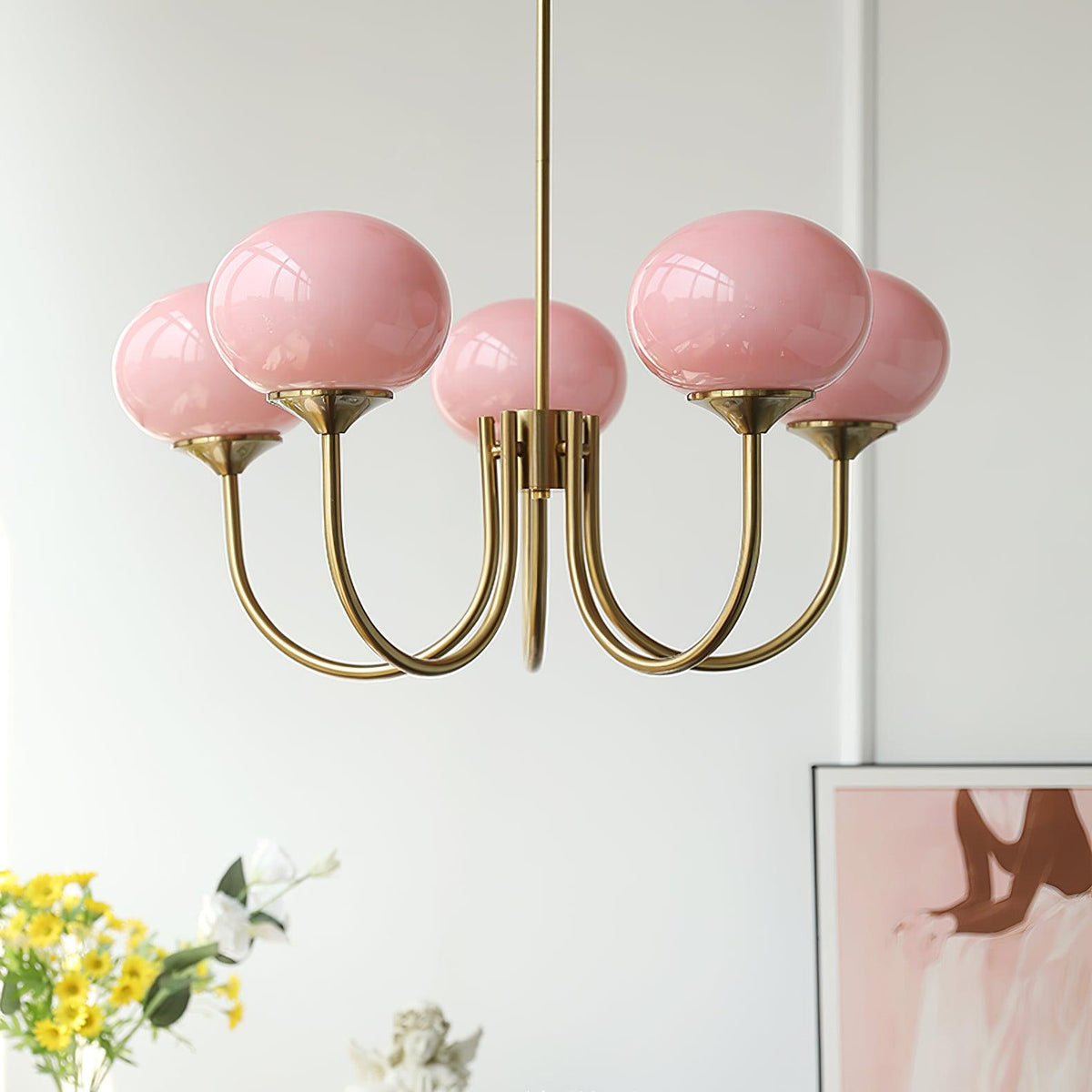 Velenian Kroonluchter met Roze Glazen Bolletjes Goud