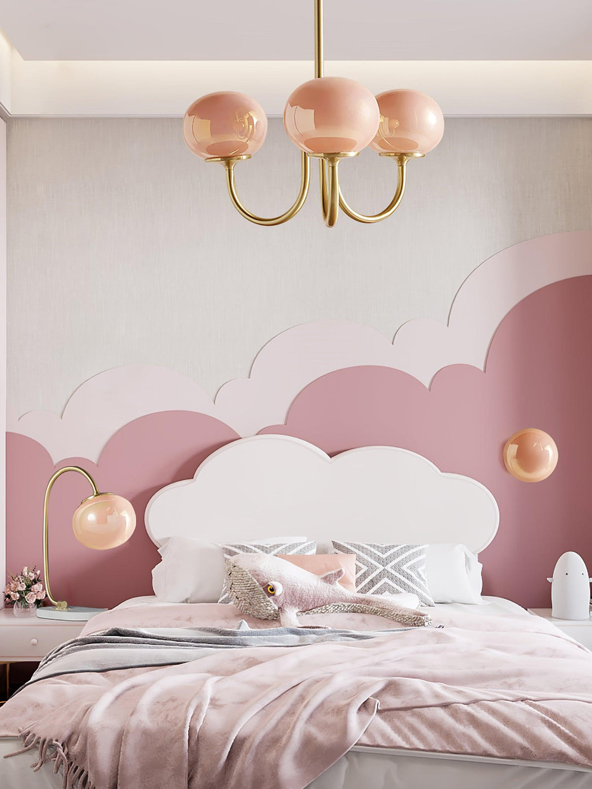 Velenian Kroonluchter met Roze Glazen Bolletjes Goud