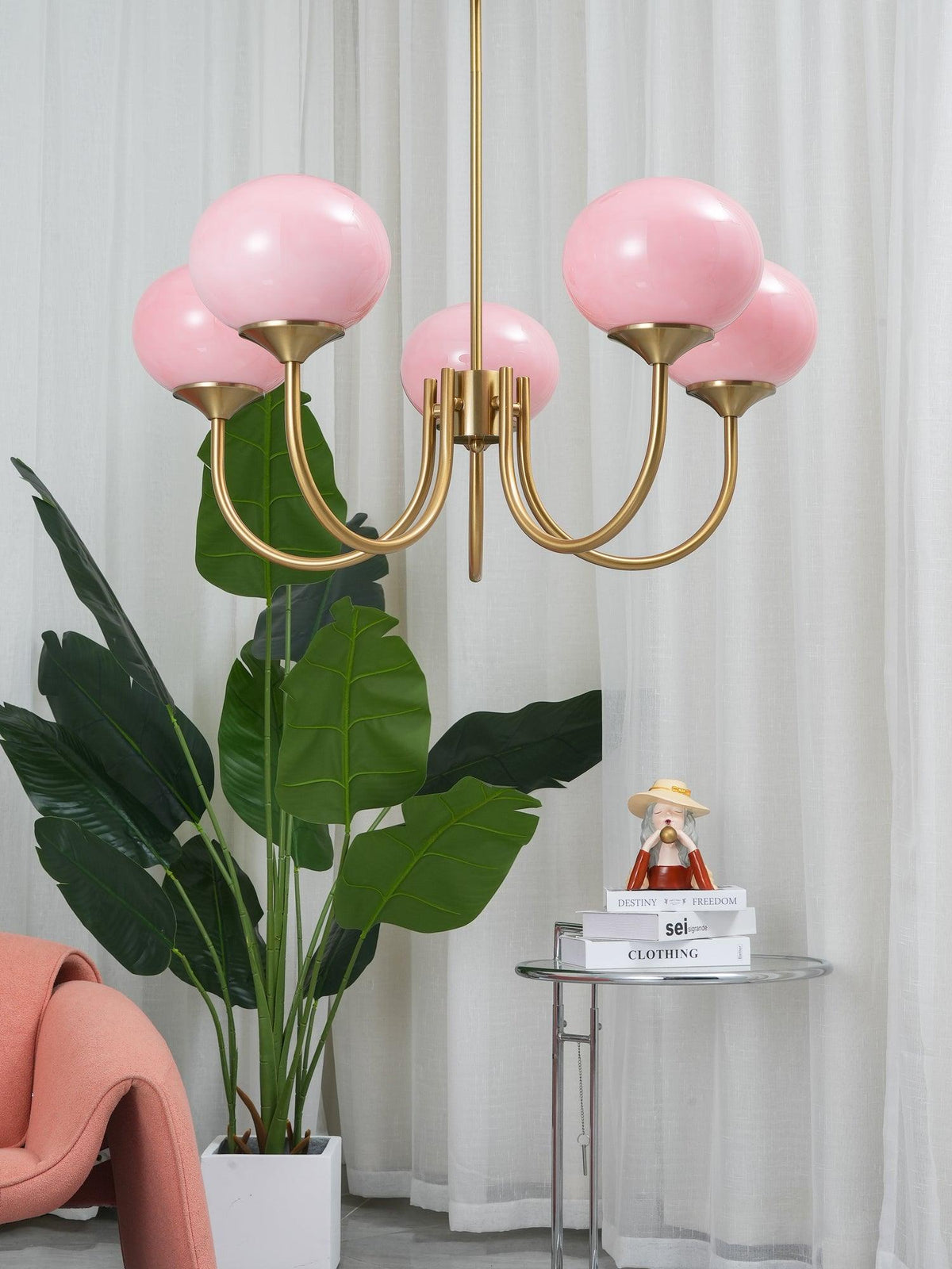 Velenian Kroonluchter met Roze Glazen Bolletjes Goud