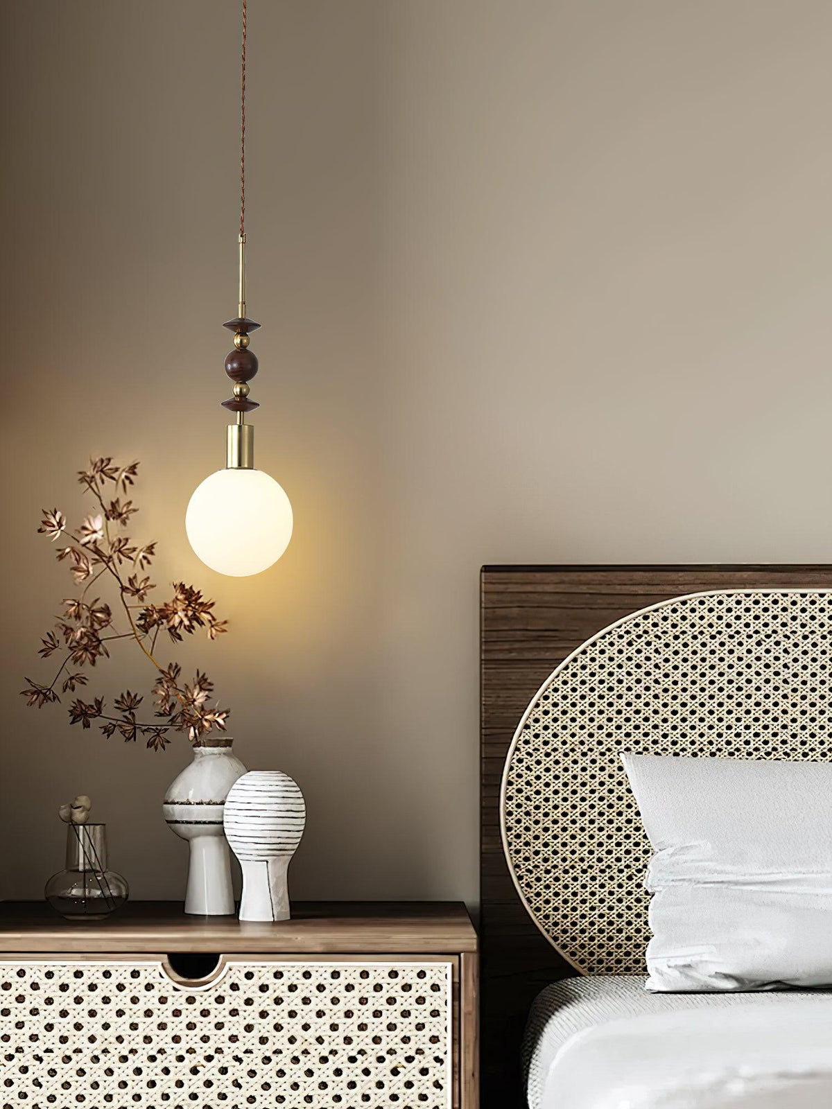 Aldanelle hanglamp van walnoothout
