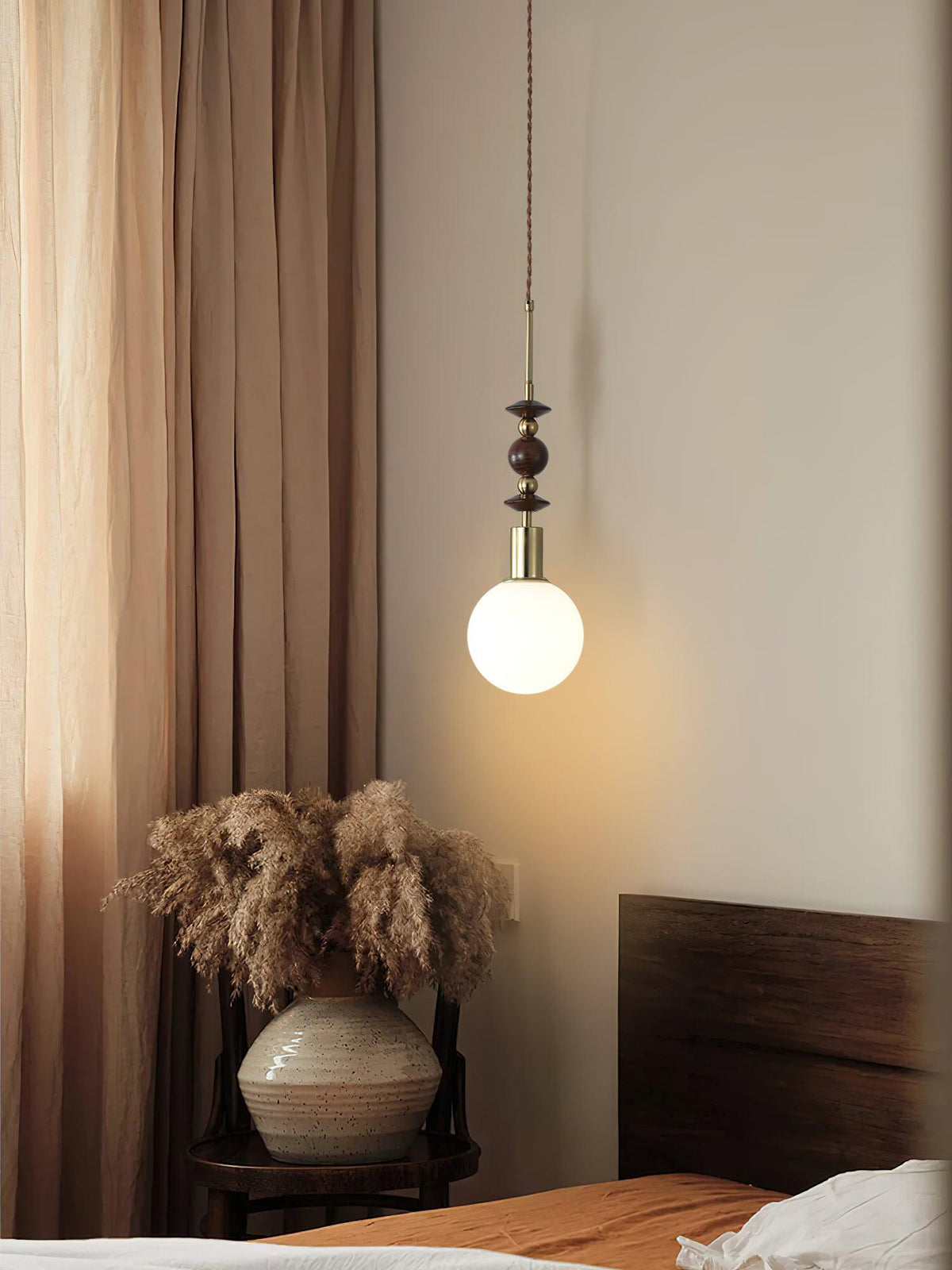 Aldanelle hanglamp van walnoothout