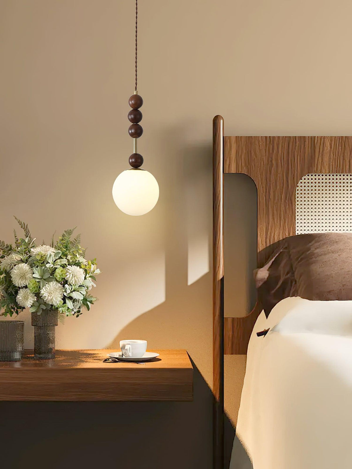 Aldanelle hanglamp van walnoothout