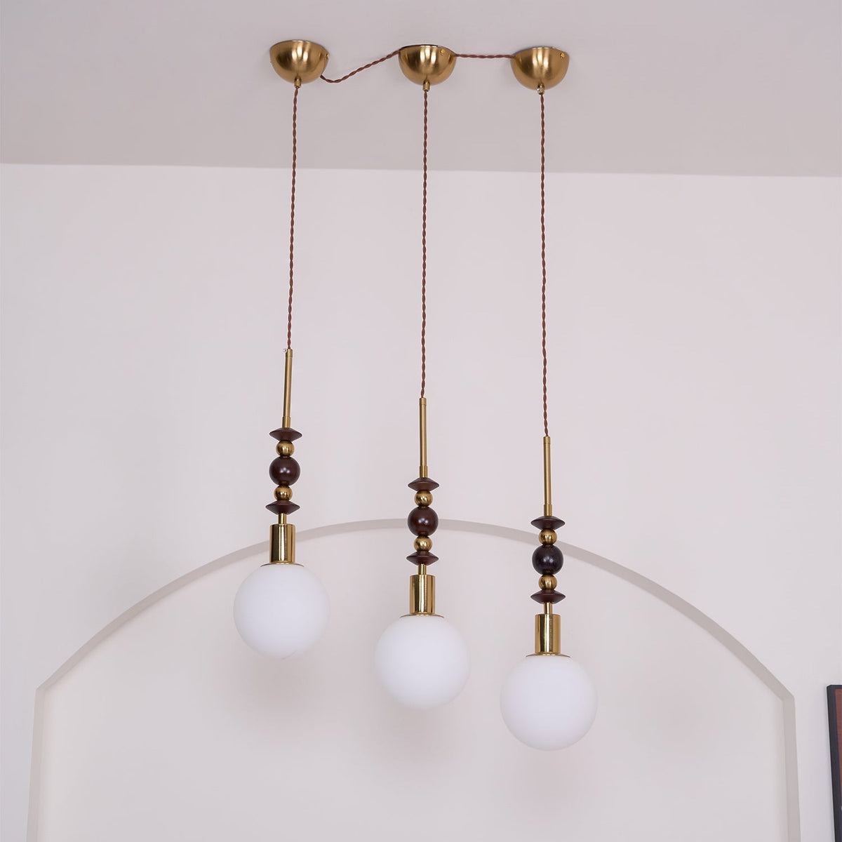 Aldanelle hanglamp van walnoothout