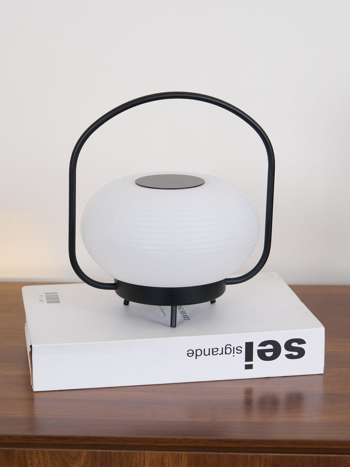 Saelan minimalistisch tafellamp