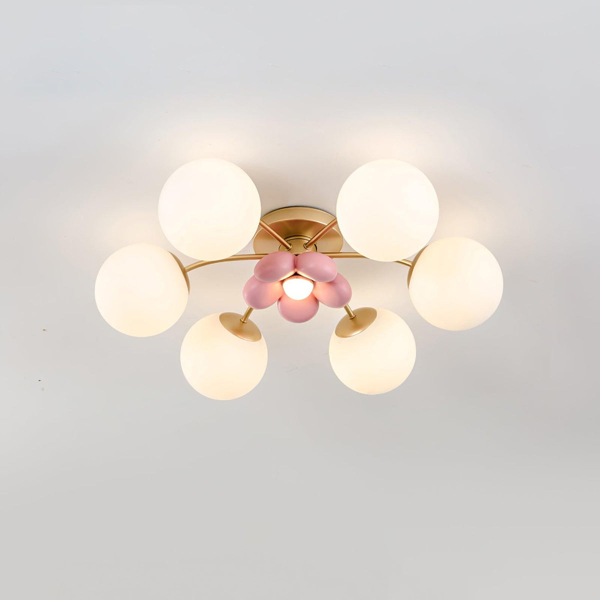 Nirox plafondlamp met Roze Bloemblaadjes