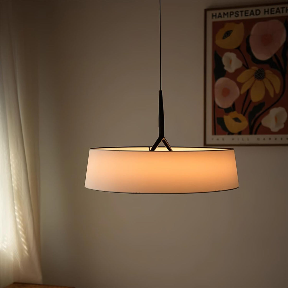 Liora hanglamp witte stof trommel zwart minimalistisch