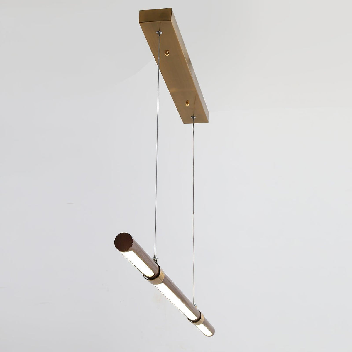Quenel acryl hanglamp met minimalistisch ontwerp
