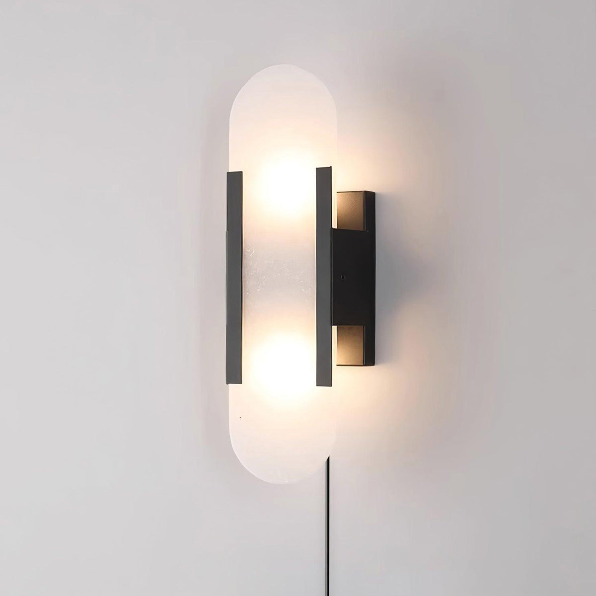Bano Oblong albasten wandlamp met stekker