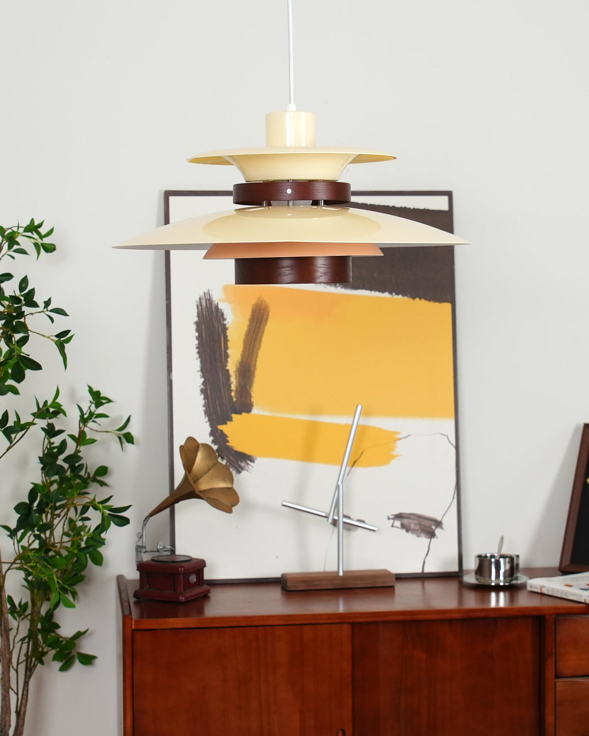 Sylelenne hanglamp van hout en staal