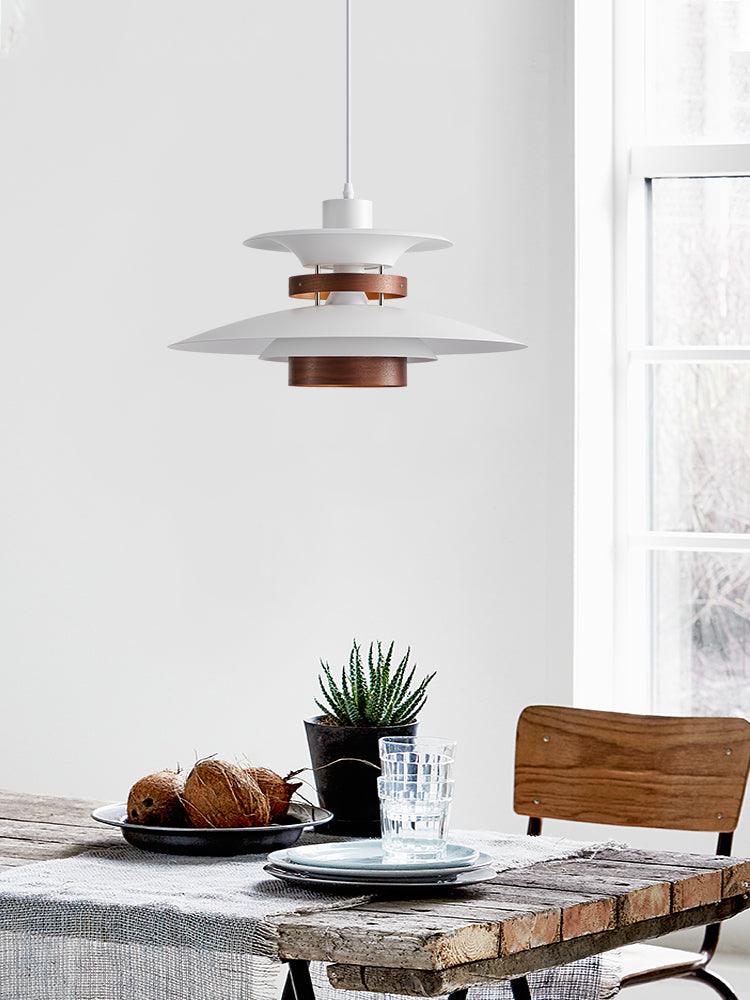 Sylelenne hanglamp van hout en staal