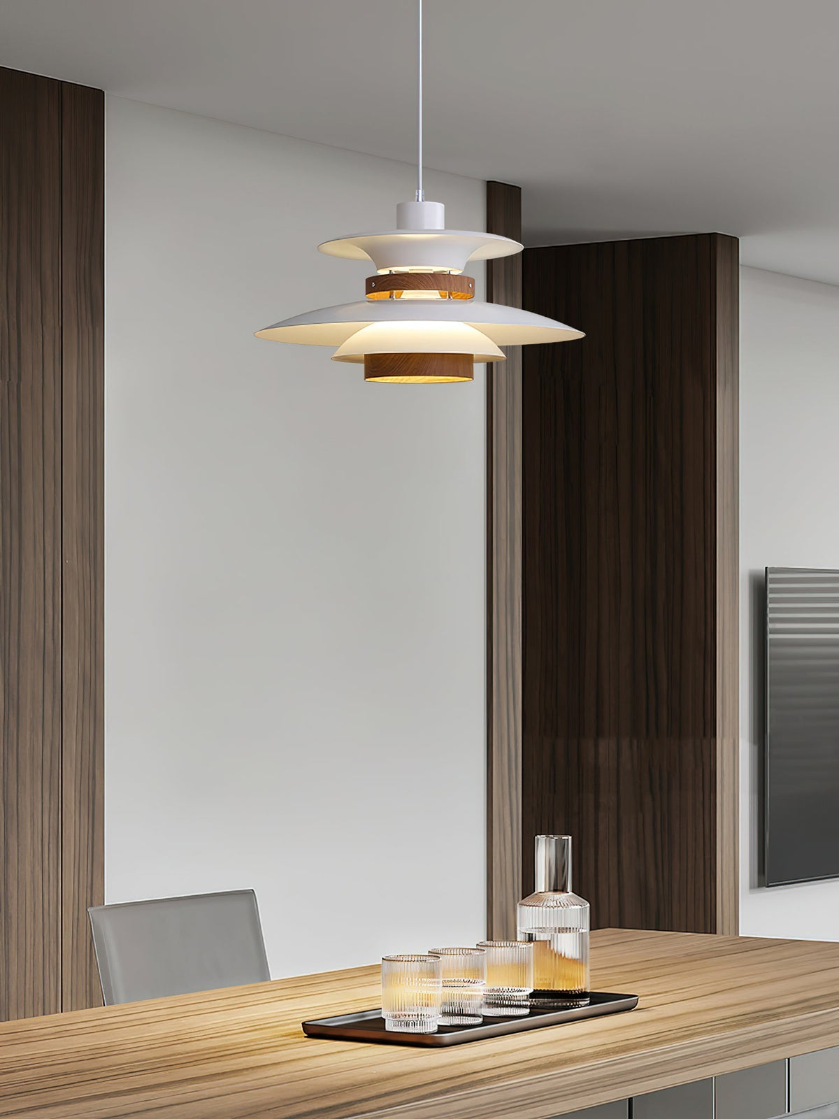 Sylelenne hanglamp van hout en staal