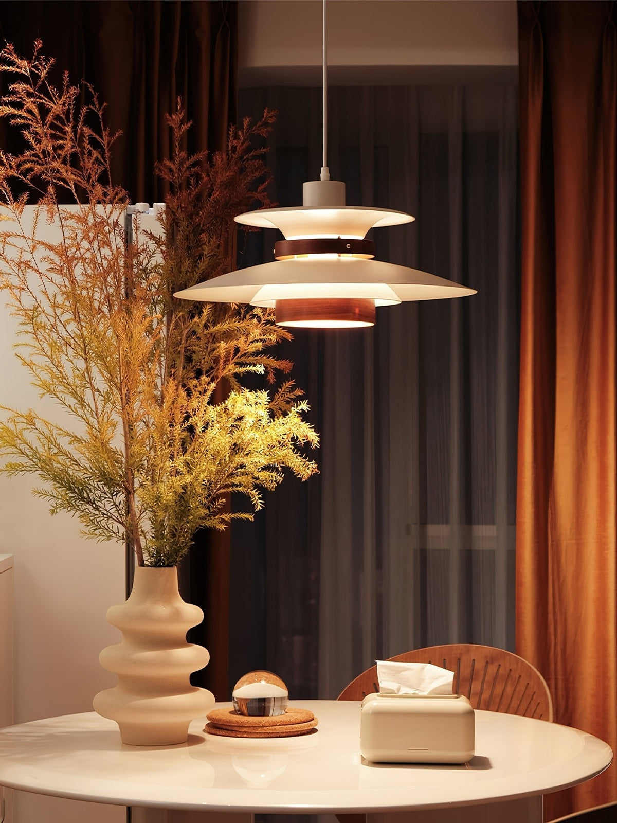 Sylelenne hanglamp van hout en staal
