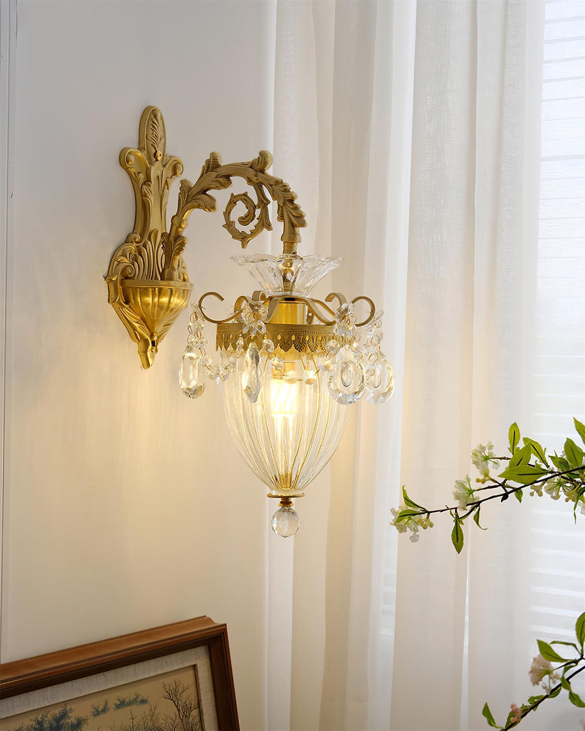 Vireon wandlamp goudkleurige afwerking dubbele wandlamp modern