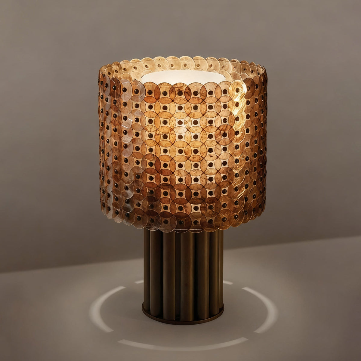 Calaliella Disc Lattice tafellamp