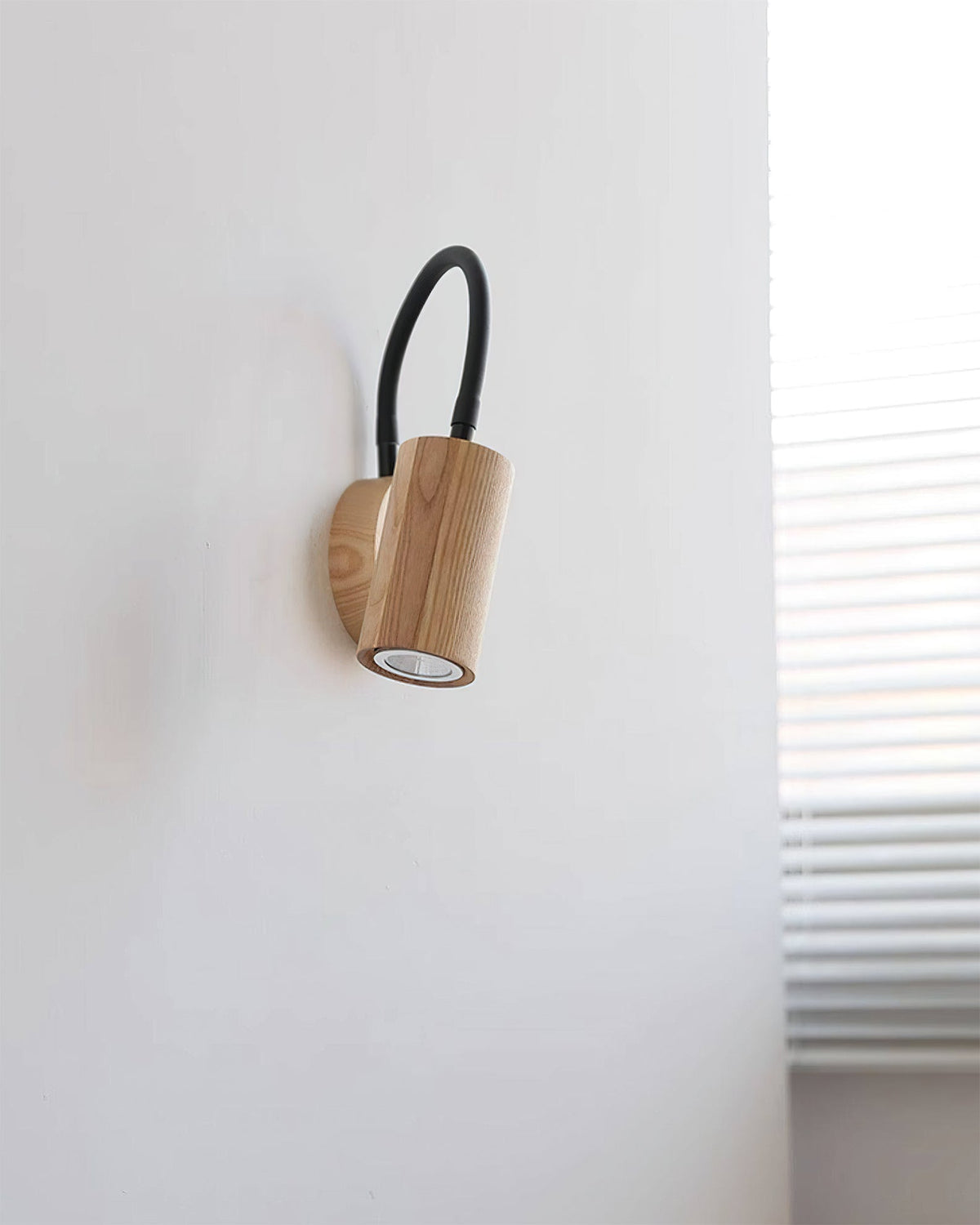 Selaora wandlamp
