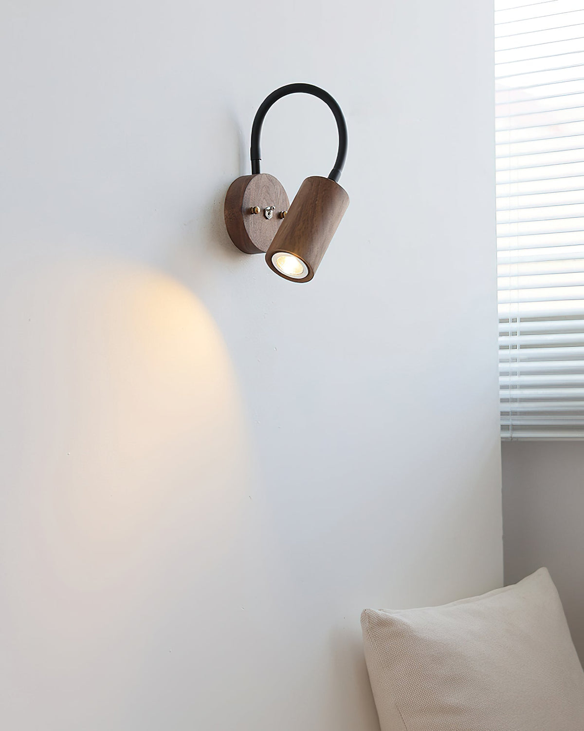 Selaora wandlamp