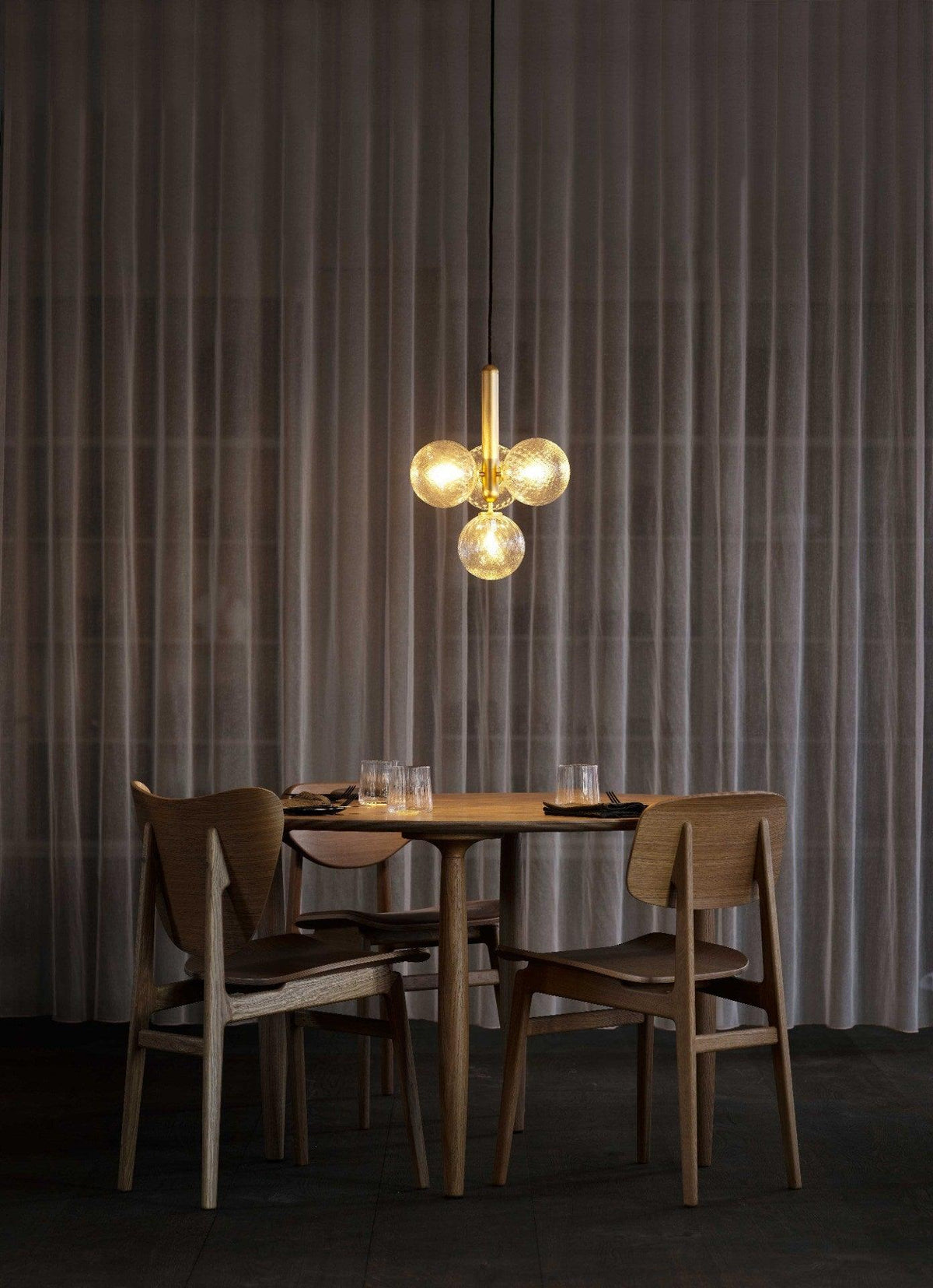 Lioraraya hanglamp met klassieke industriële stijl in glas